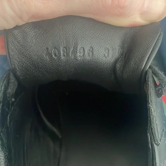 Gucci woman’s black sneakers used with ware - Picture 3 of 8